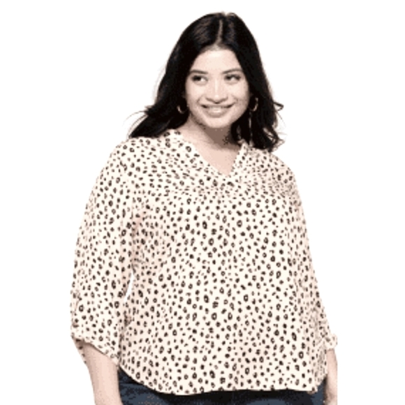 Lush Warren Split Neck Animal Print Blouse Size 3X - Picture 2 of 6
